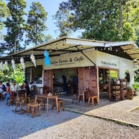 Elefin Farm & Cafe