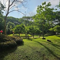 Charoen Prathet Public Park