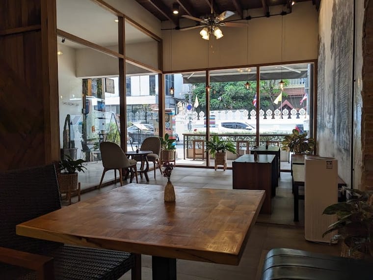 The Story 106 Co-Working Space & Cafe