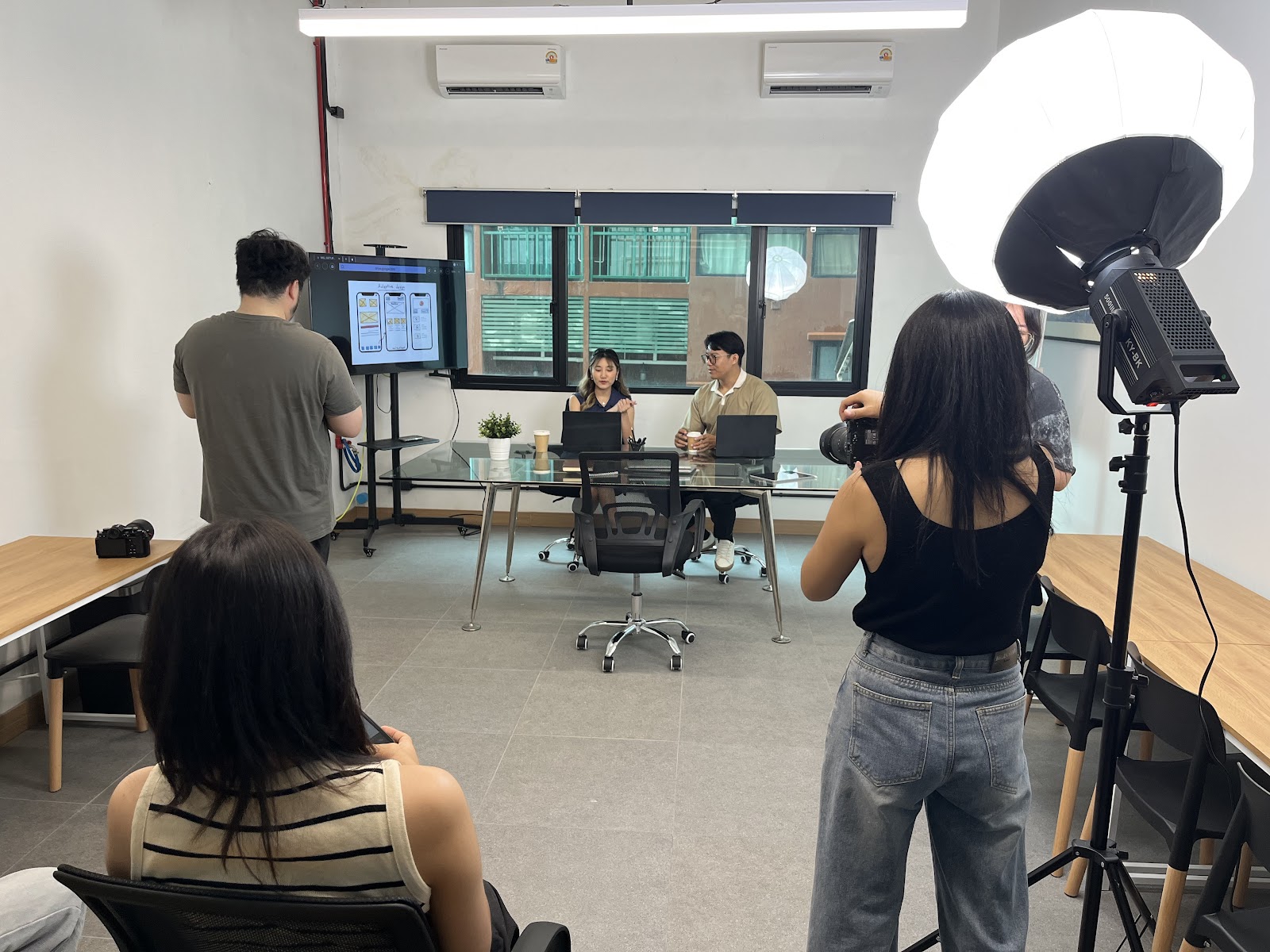 CNXbackstage