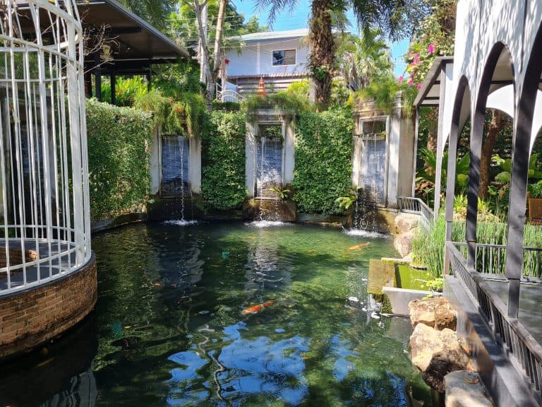 Fleur Cafe & Eatery - Image 3