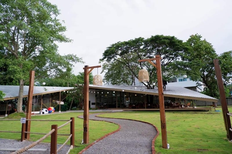 Living The Dream Cafe & Playground - Image 4