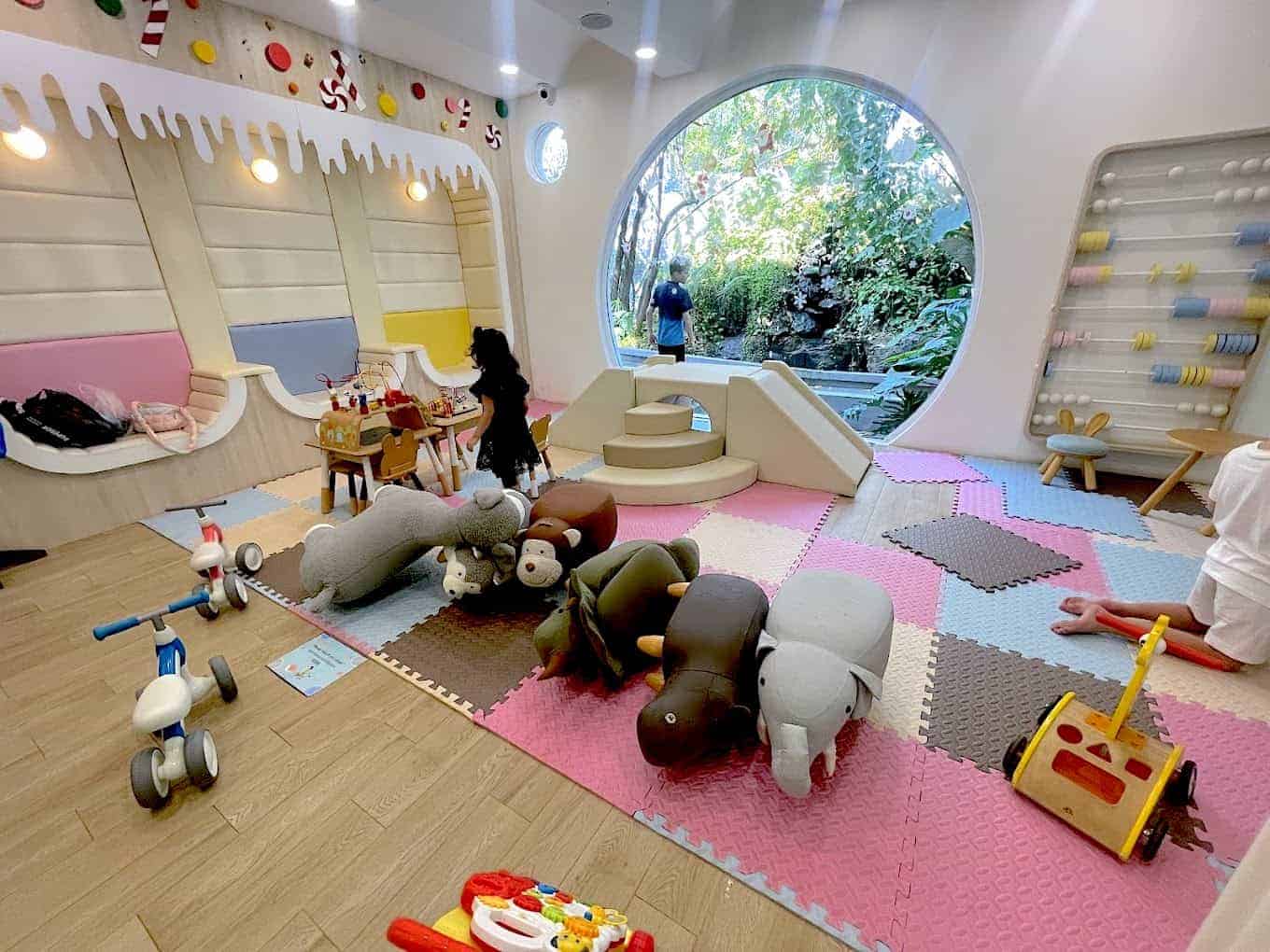 YuuBaan Studio