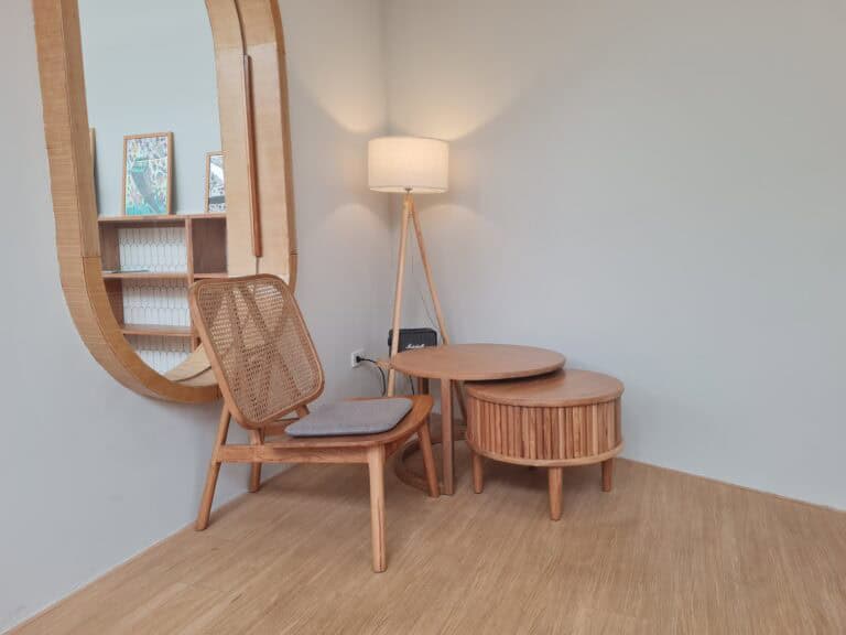 The Ours Cafe - Image 4