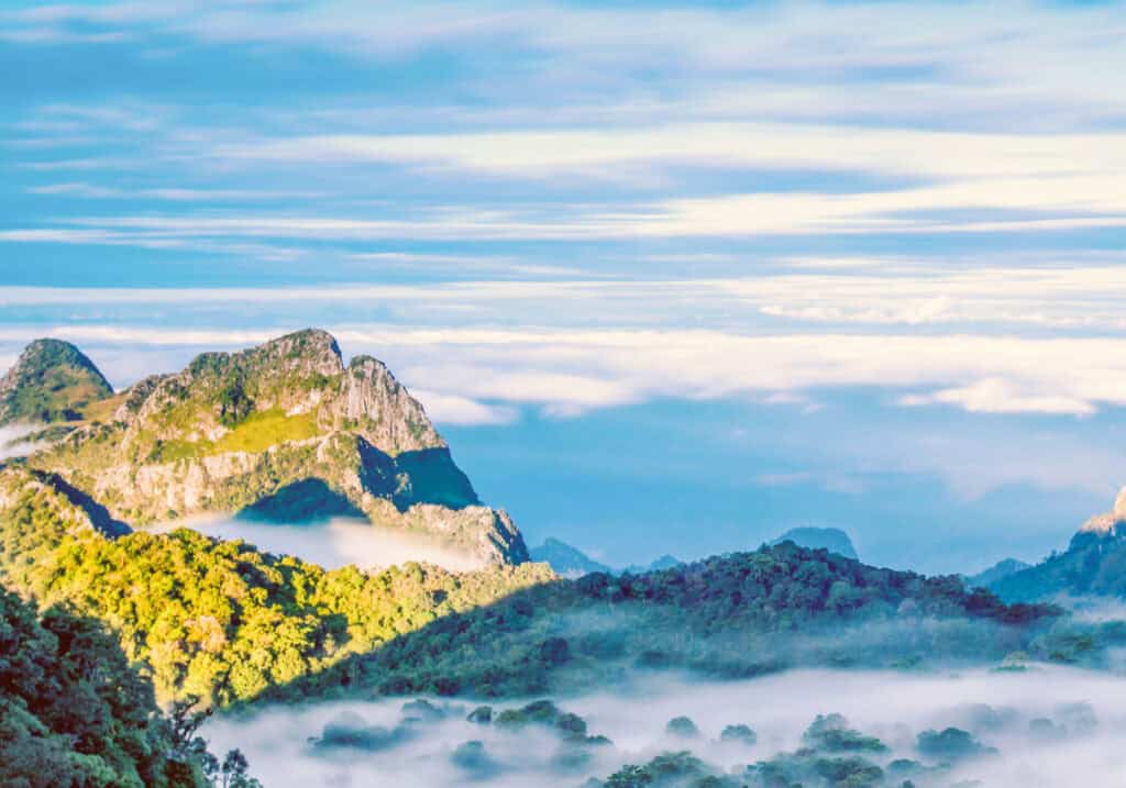 A Seasonal Guide to Chiang Mai: The Best Time to Visit for Tourists, Digital Nomads & Expats