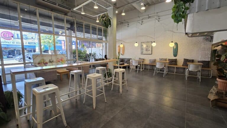 FIEOW Coffee Room - Image 3