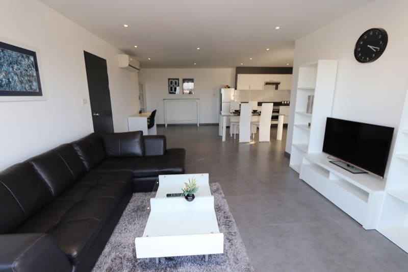 Working remotely from a Chiang Mai cafe